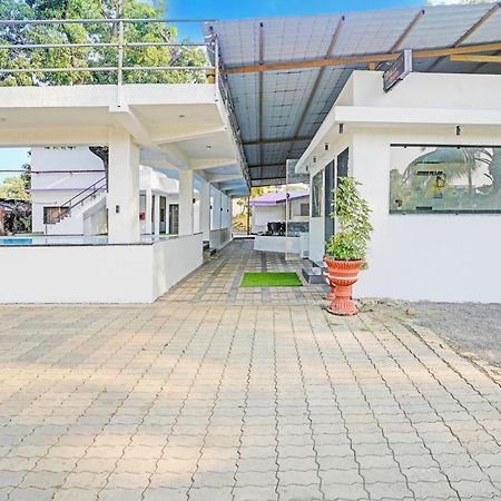 Hotel O Summer House Daman Bagian luar foto